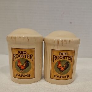 Red Rooster Farms Salt and Pepper Shakers